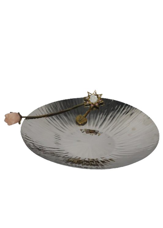 Matellic tray with lotus